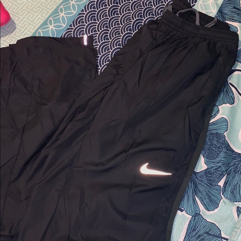 Nike windbreaker pants